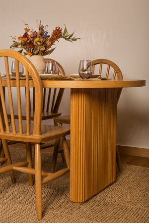 Mesa de comedor Ada