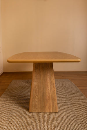 Mesa de comedor Belén