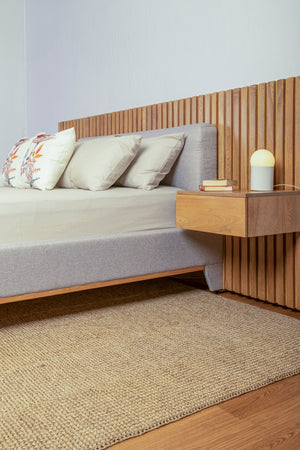 Cama San Miguel con dos nocheros flotantes